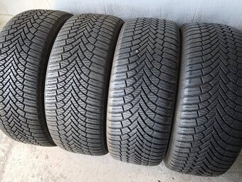 215/50 r17 celoročné pneumatiky