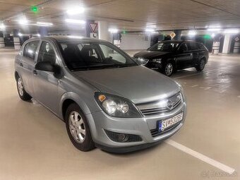 Opel Astra H 1.4 Benzín 66 KW