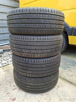 Letné pneumatiky 215/55 R17 94Y zn. Barum Bravuris 3HM