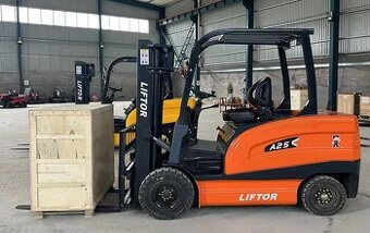Elektrický vysokozdvižný vozík 2,5t Liftor