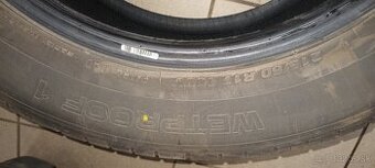 Nokian wetproof 215/60r17
