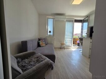Novostavba Ružinov prenájom s balkónom