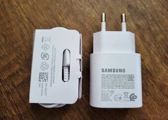 Super rychla cestovna nabijacka Samsung 25W USB-C