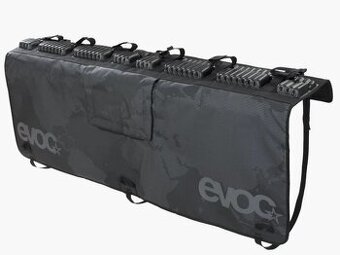 EVOC Tailgate Pad Curve ochrana pred prepravou, čierna