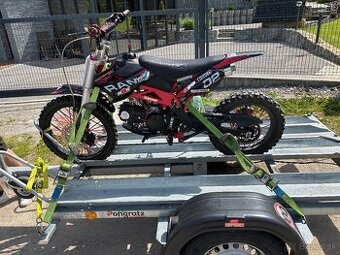 Predám Pitbike 125 4 takt manual 4 stúp Sadnúť a jazdiť