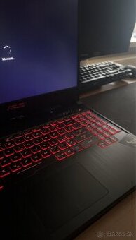 Herny Notebook – Ryzen 5 / GTX 1050 / 16 GB RAM