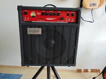 Basgitarový aparát