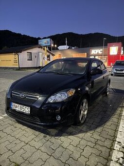 Kia ceed 1.6 crdi r.v. 2010 3dv.