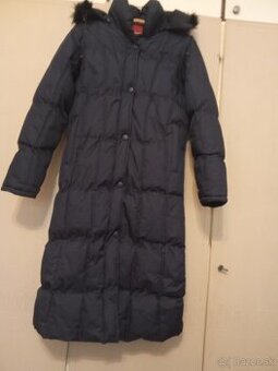 Dlhy presivany kabat vel L