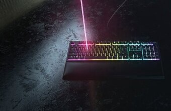 KLAVESNICA RAZER RGB