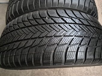 225/60 R17 zimné 4 ks BRIDGESTONE dezén 7,2 - 6,8 mm