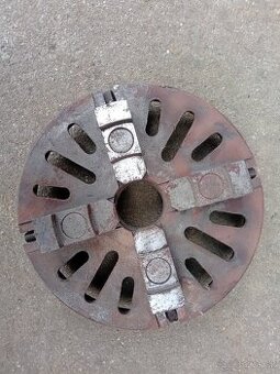 univerzála na sústruh SU 18