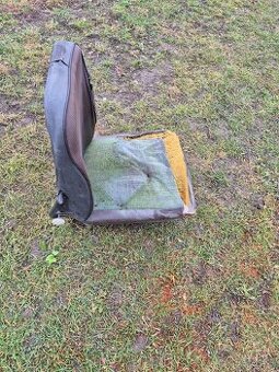 Predam vodičovu sedačku na Multicar M25