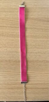 Ružový velvet choker