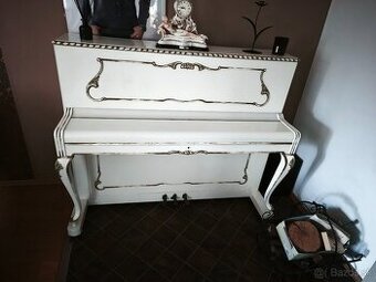 PETROF Pianino P 118 R1 Rococo
