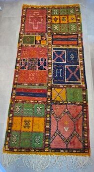 Marocký Taznakht – mozaikový koberec Berber