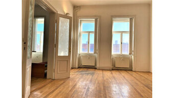 Reprezentatívne kancelárske priestory s výmerou 248 m2 na Hl