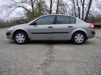 RENAULT MEGANE 1.4
