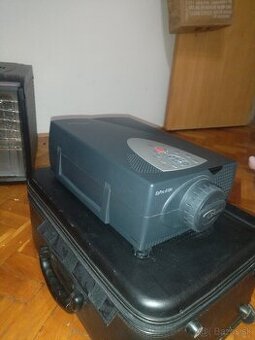 Optoma EzPro 610