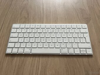 Predám Apple Magic Keyboard (PLNE FUNKČNÁ, ZACHOVALÁ)