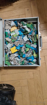 predám radové svorky na DIN a káble do rozvádzača