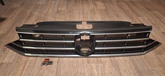 Passat B8 predna maska grill z modelu 2022 B8.5 chrom