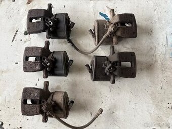 Zadné elektricke brzdové strmene VW Passat b6/b7