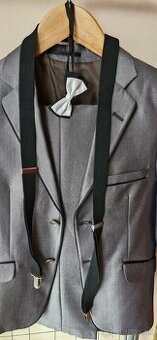 Chlapčenský oblek č.115