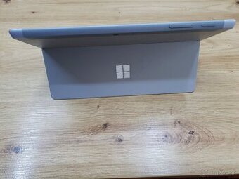 MICROSOFT Surface Go 4 - v záruke SR