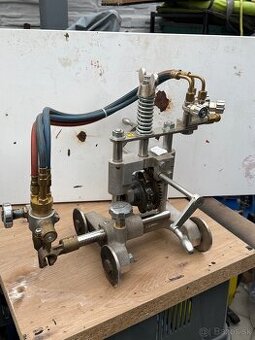 Autogenovy Rezací stroj na plechy a potrubie