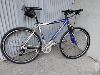 Krosovy bicykel Trek + prilba a okuliare gratis