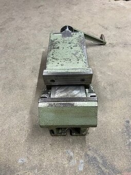 Zverák vihorlat 200mm