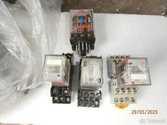 Rele MY2,3,4,napajacia napatie 24VDC,110VAC,220VAC.