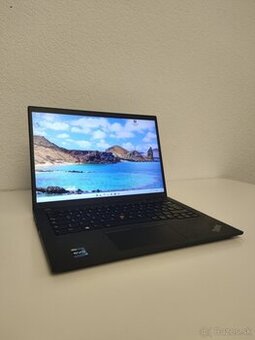 Lenovo ThinkPad T14s Gen 3 | Intel Core i5 1235U • 8 GB RAM
