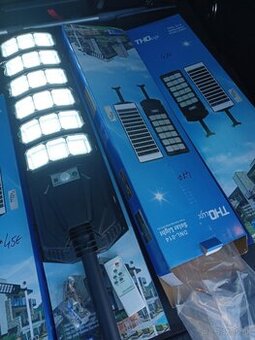 LED SOLARNA LAMPA,VYSOKA SVIETIVOST 6500LUMEN,SENZOR POHYBU.
