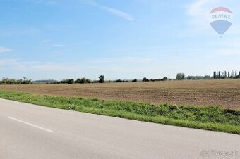 Pozemky na predaj - zaujímavá investičná príležitosť