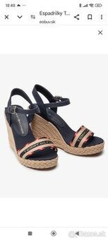 Nové sandále TOMMY HILFIGER v-eľ. 41
