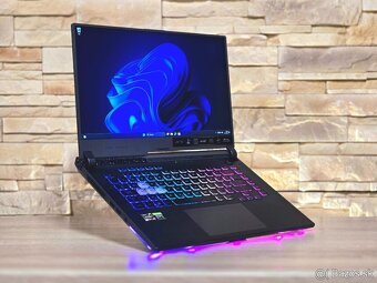Asus ROG Strix Ryzen 7 6800H/RTX 3060/16GB DDR5/1TB SSD