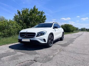 Mercedes GLA 200