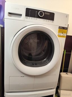 Sušička Whirlpool