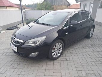 Opel Astra J 1.7 CDTI