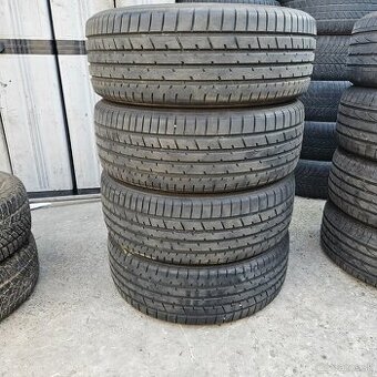 225/55 r19 Toyo