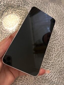 Predám Samsung Galaxy S22 plus 5G