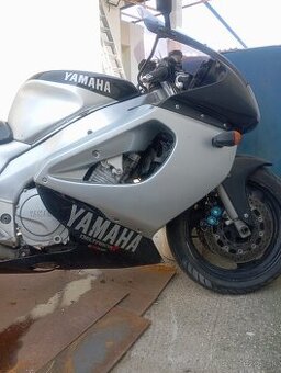 Yamaha YZF 1000R