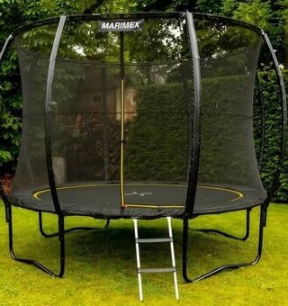 Trampolína 305