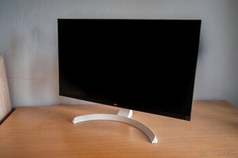 LG 4K 27" monitor