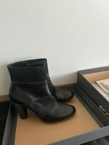 ECCO damske kozene cizmy - dohoda mozna