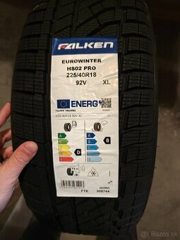 Falken 225/40 r18 zimne nové