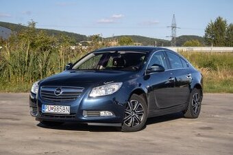 Opel Insignia 2.0 CDTI 96kW M6 - parkovacia kamera, navi
