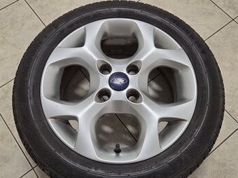 15" FORD Fiesta + pneu